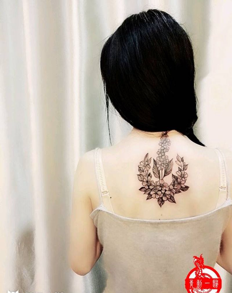 单色花▪清新素雅纹身图片