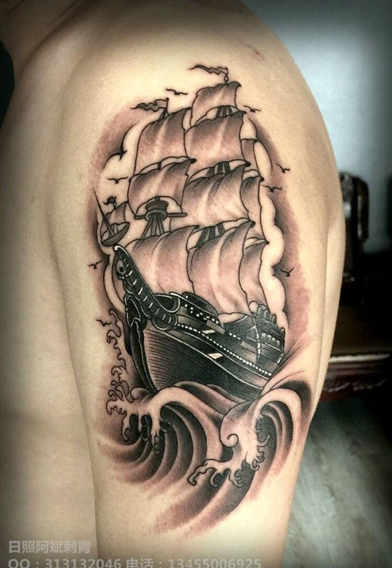 帆船纹身图片_肩部传统写实静物成品纹身图案