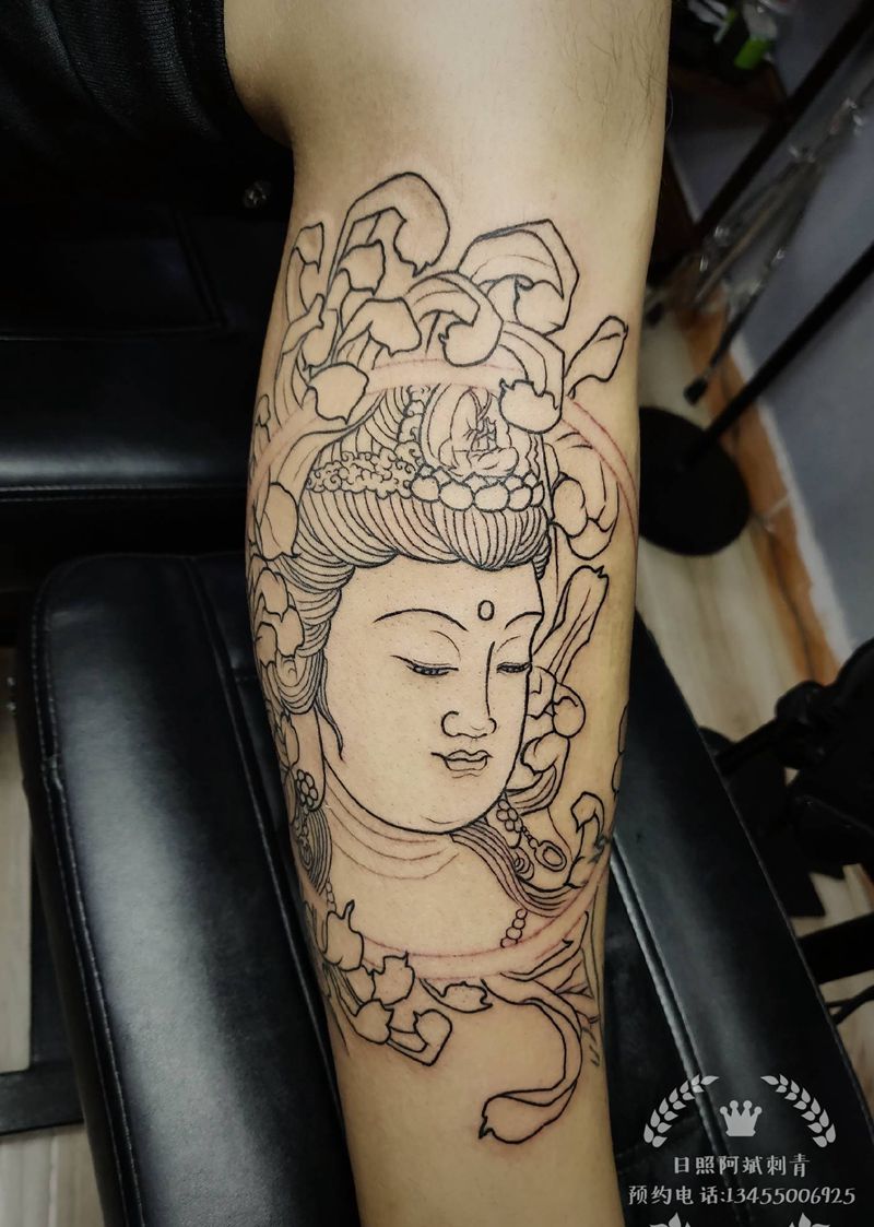 菩萨纹身图片_腿部新传统纹身图案