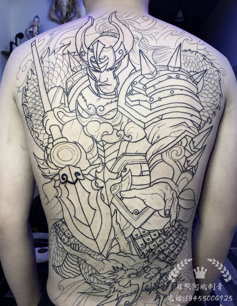 赵云纹身图片_背部新传统纹身图案