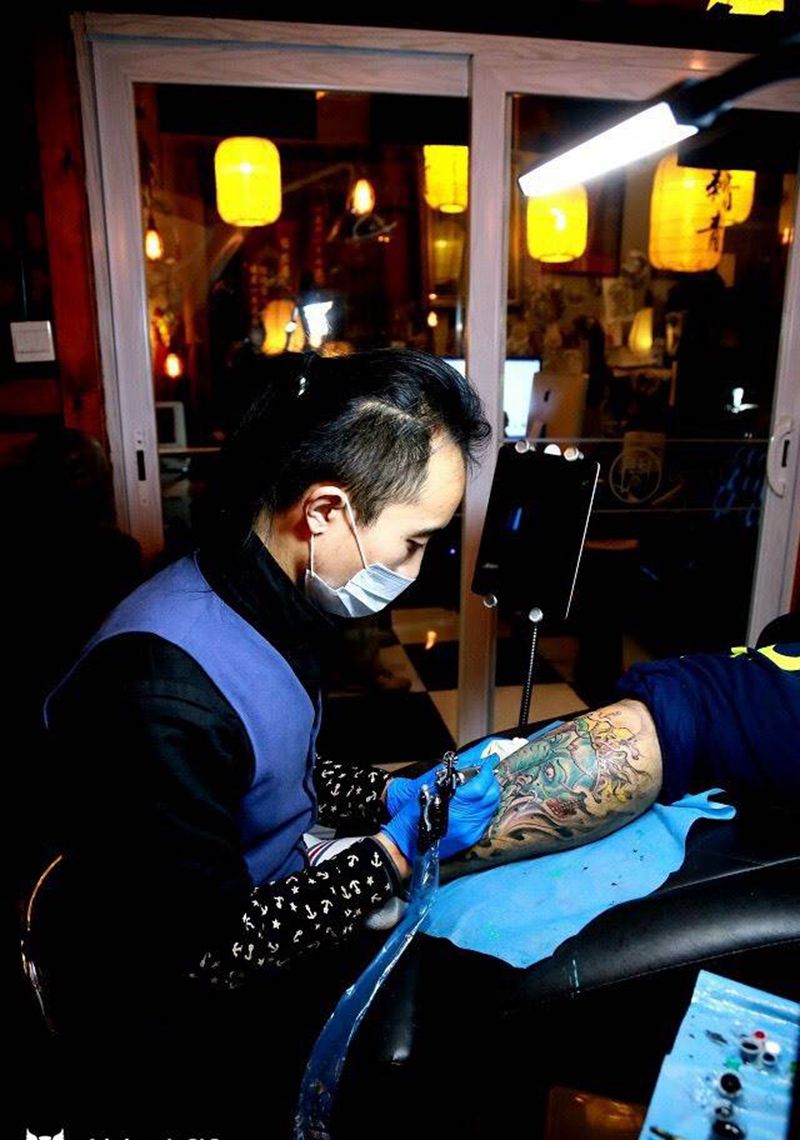 象神包腿纹身图片