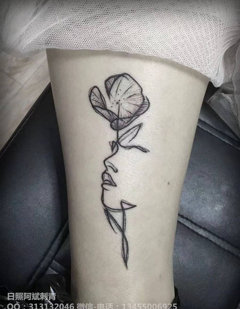 花纹身图片_腿部新传统纹身图案