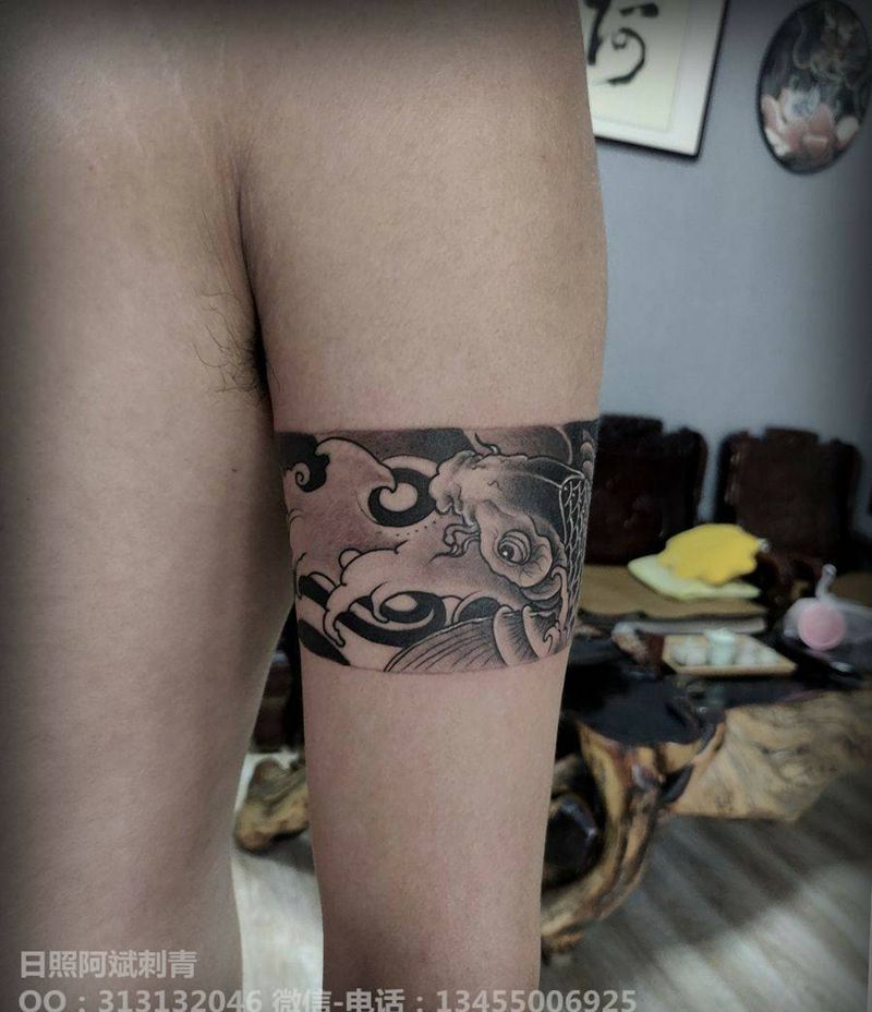 臂环纹身图片_手臂新传统纹身图案
