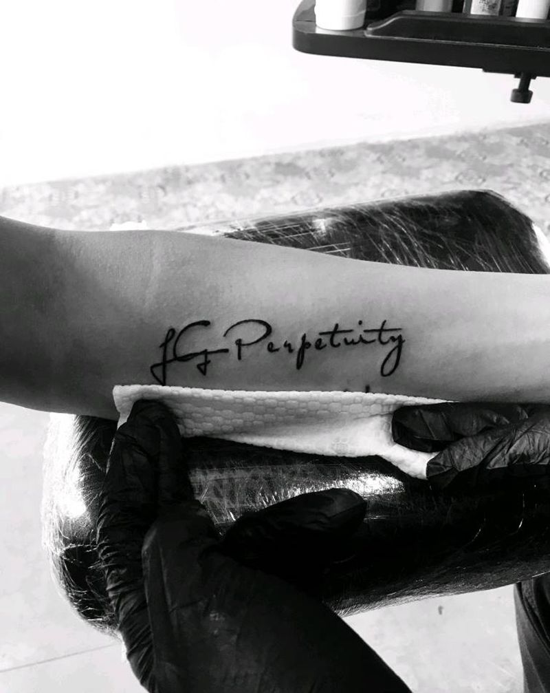 处女作纹身图片_手臂纹身图案