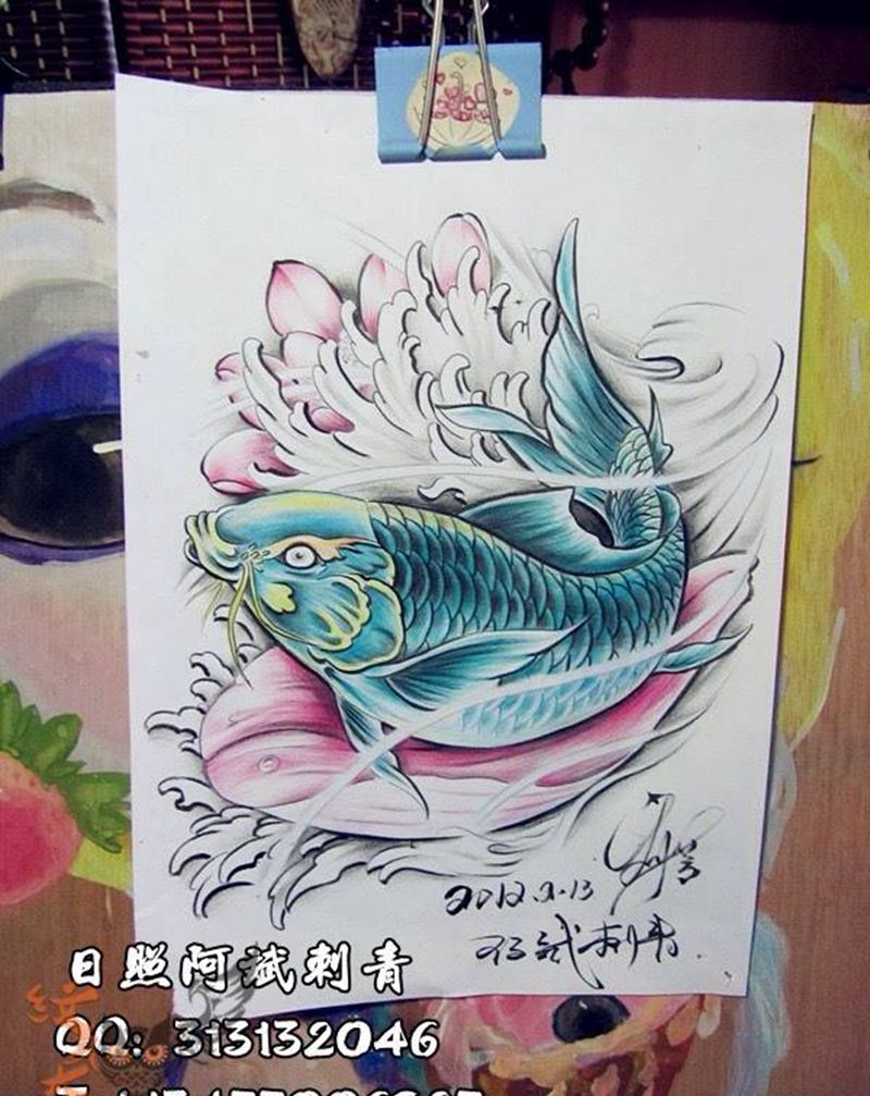 鲤鱼纹身图片_手稿背部肩部传统动物纹身图案