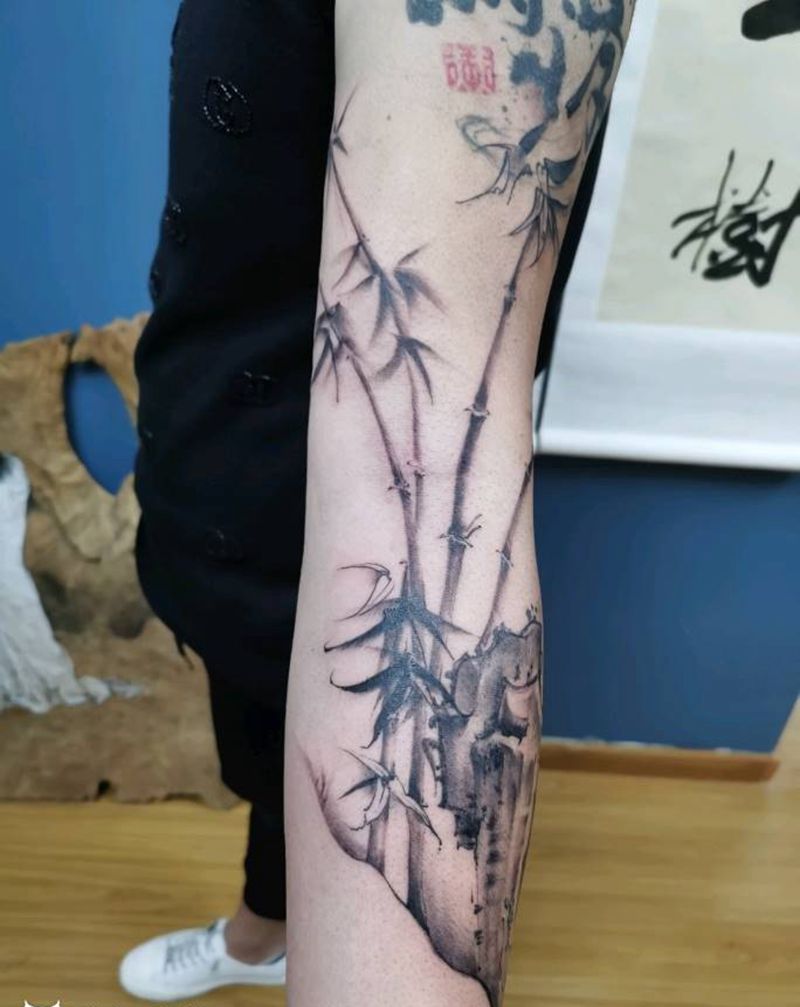 石竹纹身图片_手臂水墨纹身图案