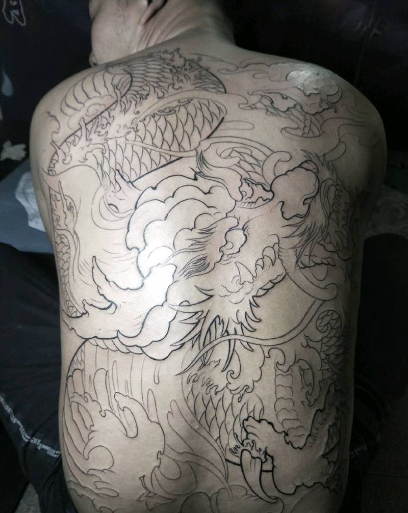 龙纹身图片