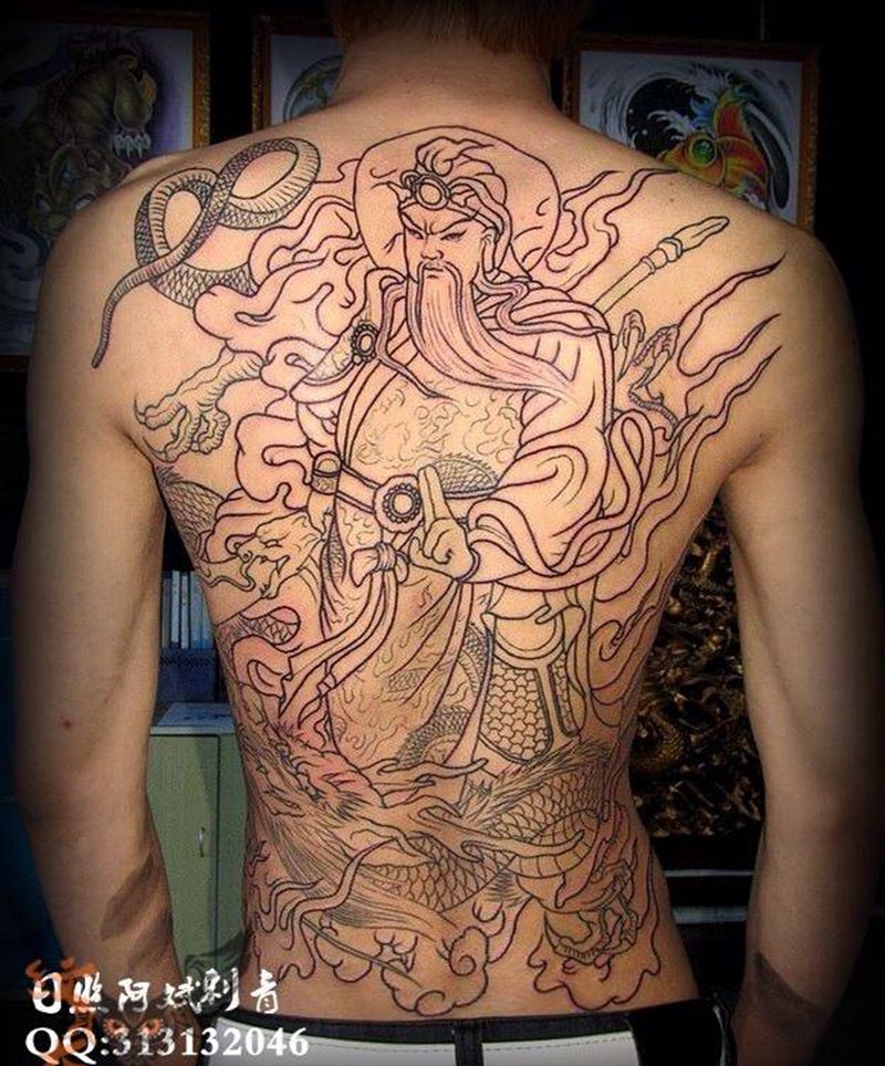 关公纹身图片_背部传统人物纹身图案