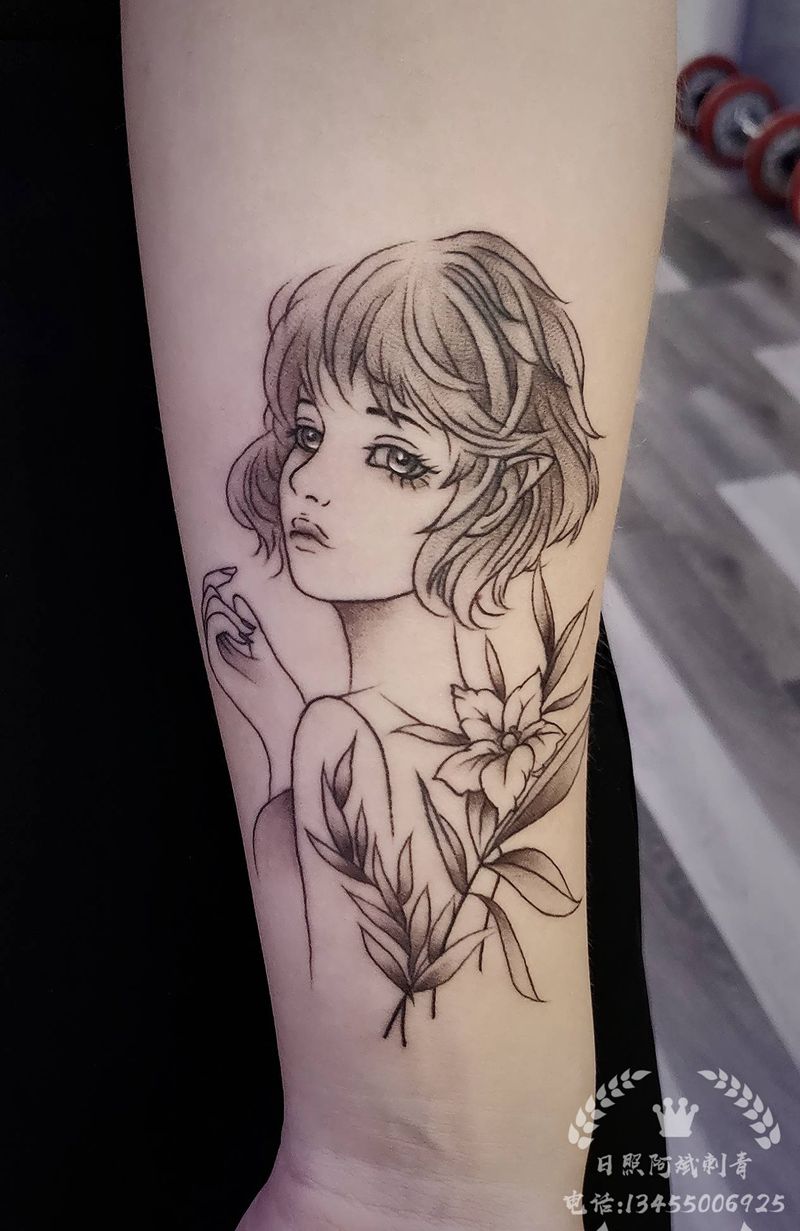 美女纹身图片_手臂新传统纹身图案
