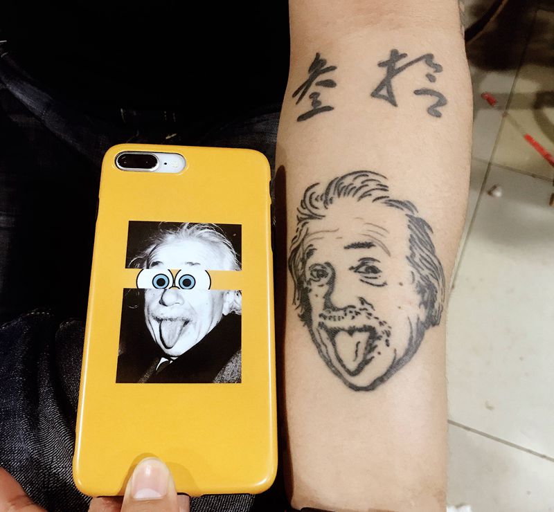爱因斯坦纹身图片_手臂纹身图案