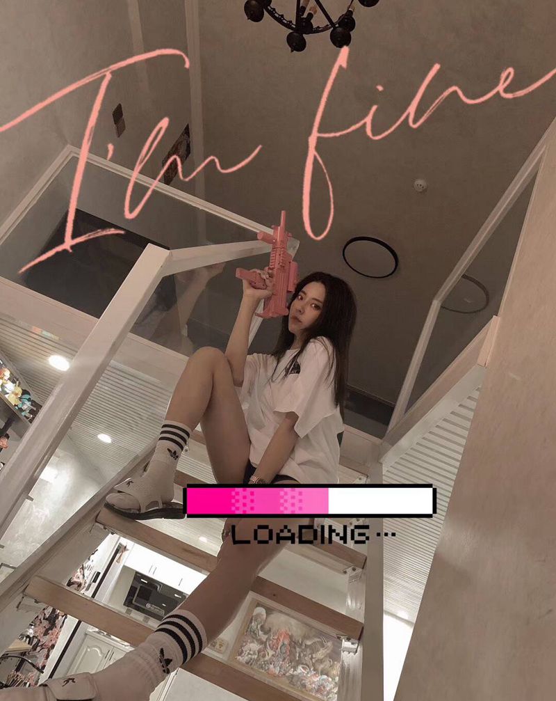 手绘枪纹身图片_手部纹身图案