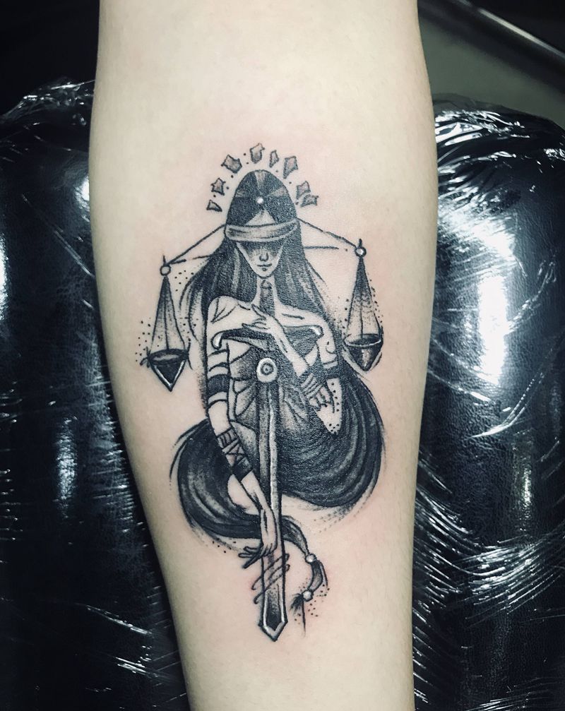 天秤座♎纹身图片_手臂纹身图案