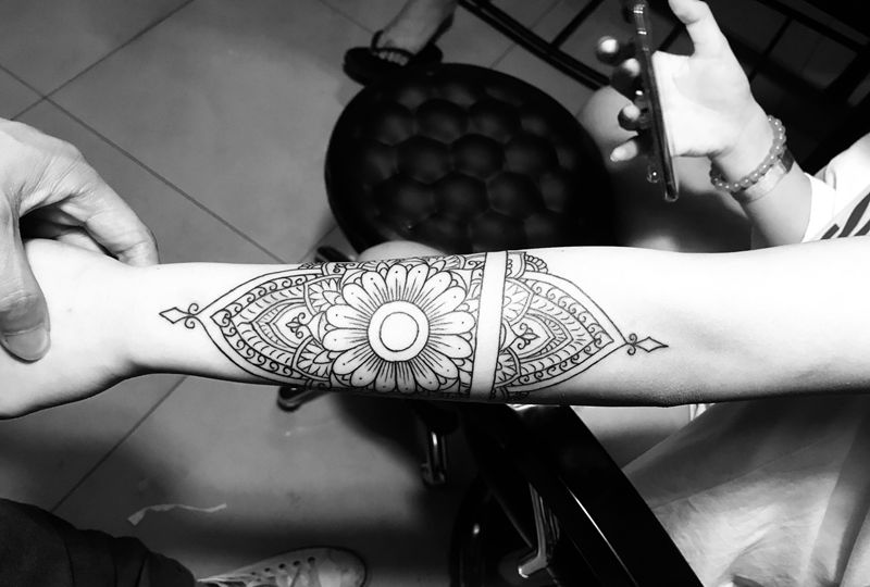 梵花纹身图片_手臂纹身图案