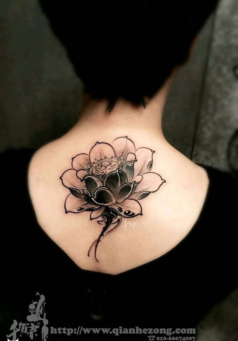 荷花真美纹身图片