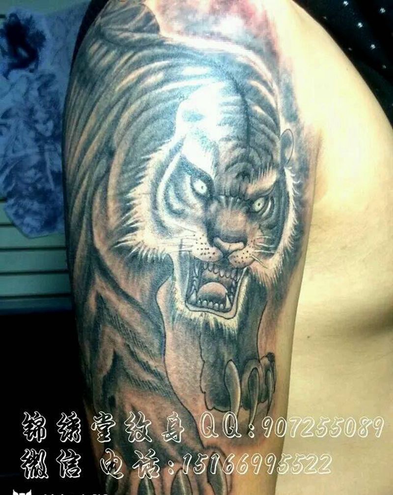 小老虎纹身图片