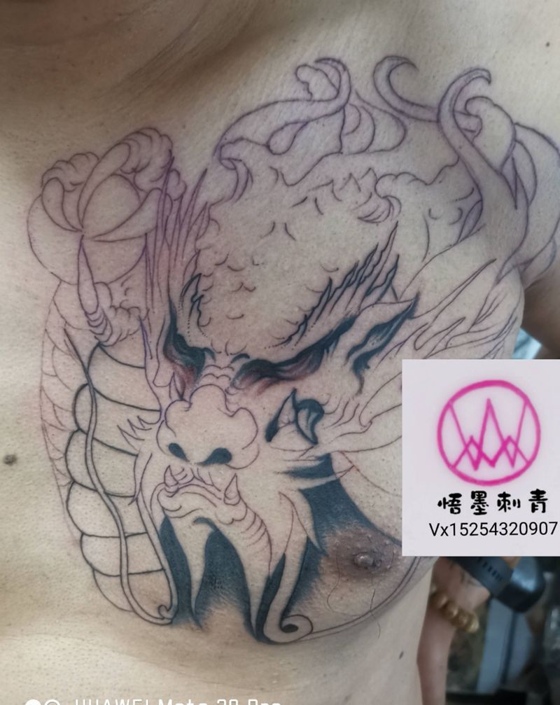 未完成半甲龙纹身图片_手臂新传统老传统纹身图案