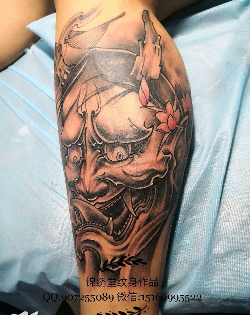 小腿班诺纹身图片