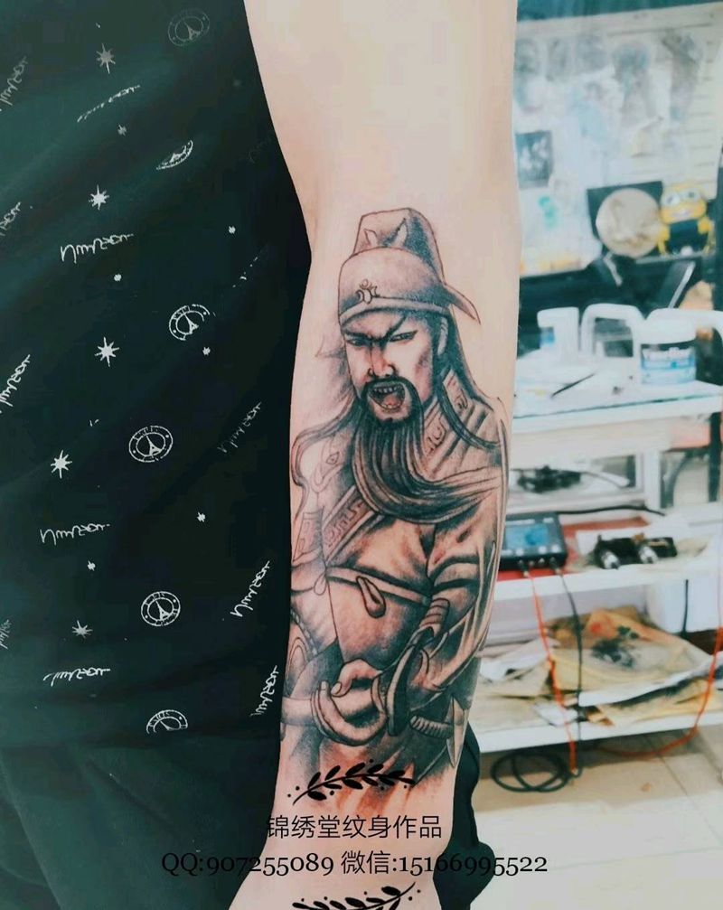 关羽纹身图片_手臂新传统纹身图案