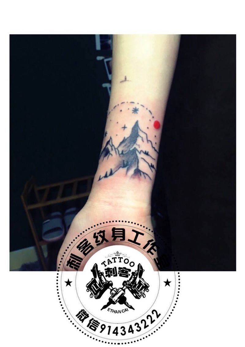 山纹身图片