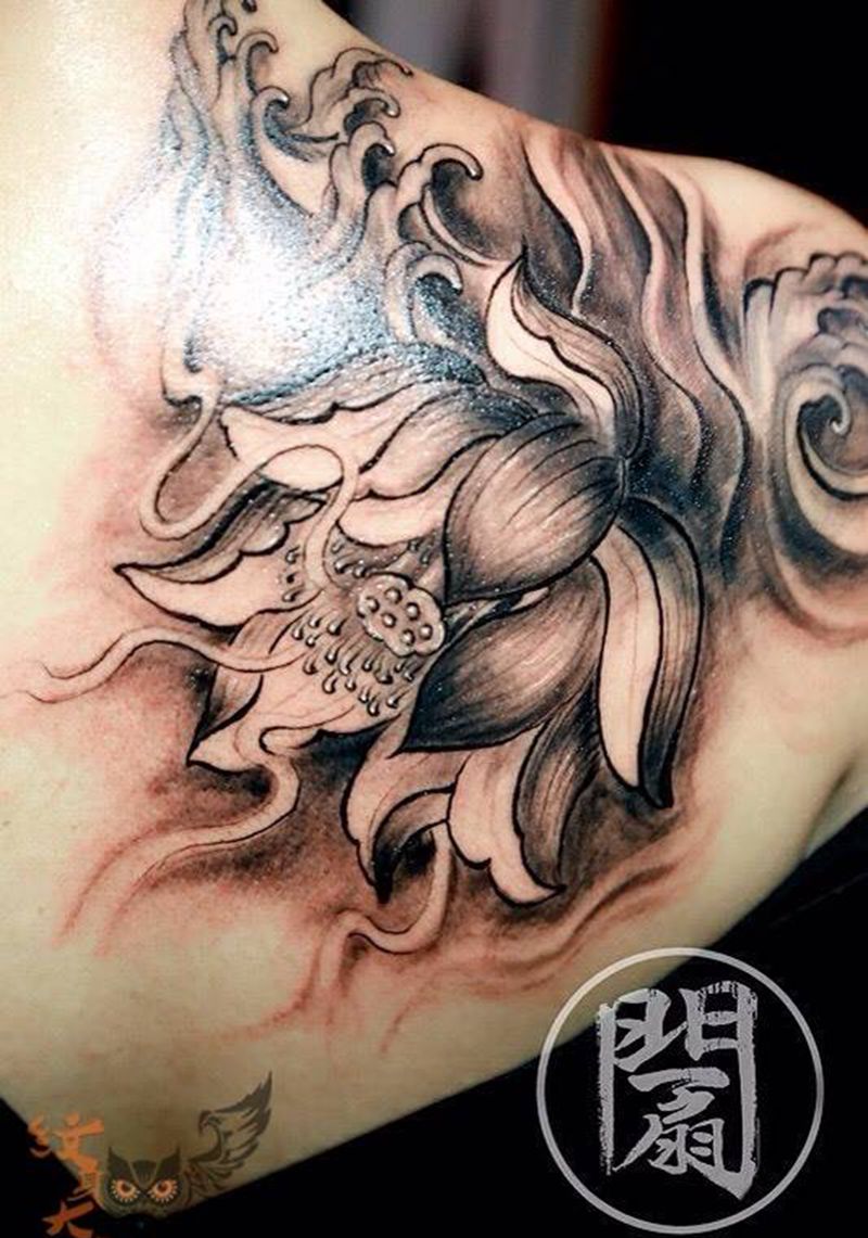 莲纹身图片_成品肩部传统清新国画植物宗教静物字符纹身图案