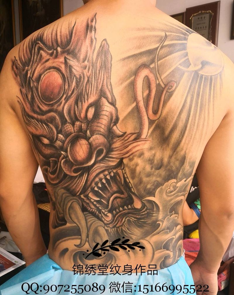 龙纹身图片