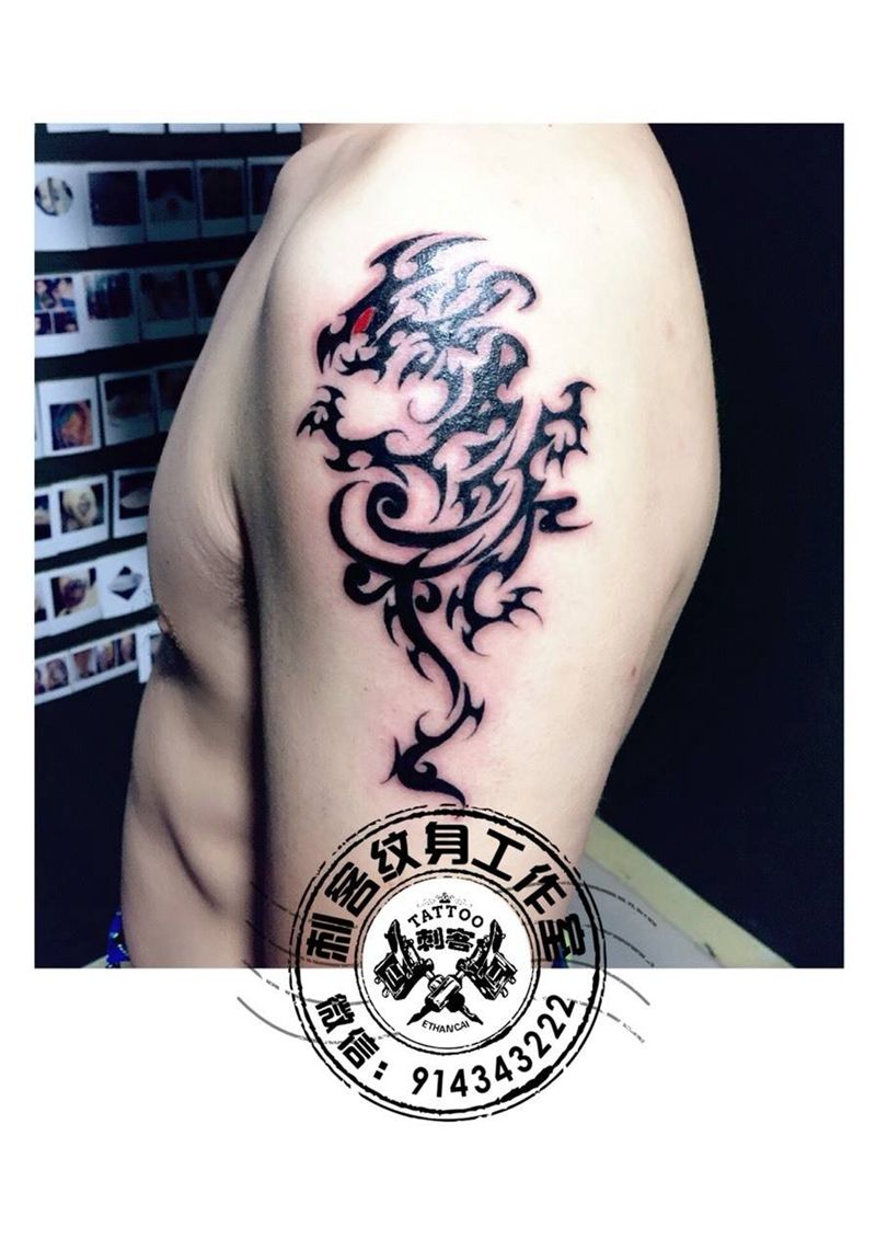 龙图腾纹身图片