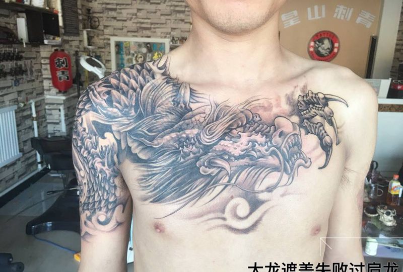 大龙遮盖纹身图片