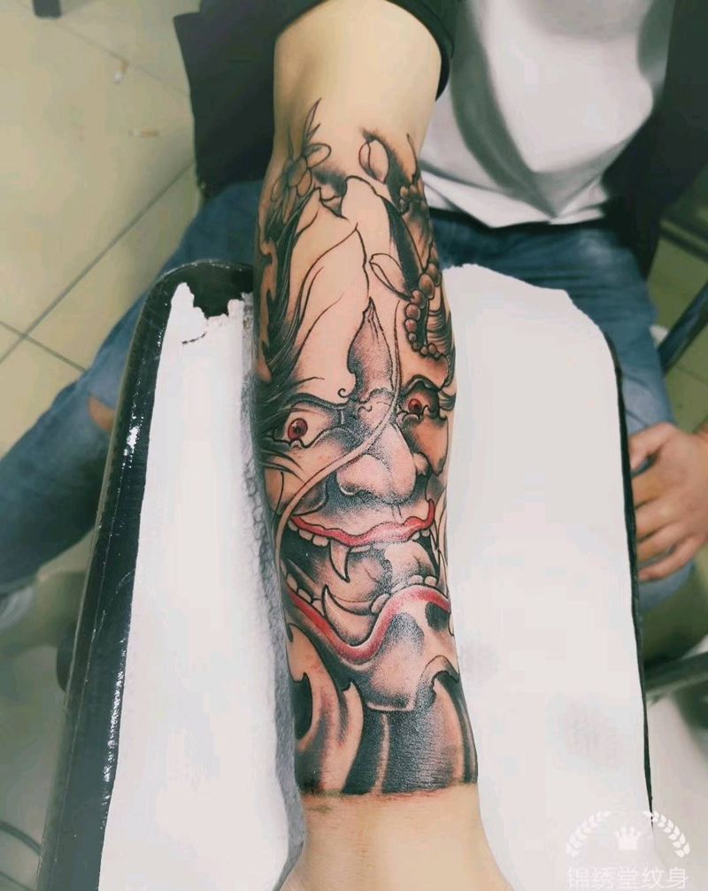 般诺纹身图片_手臂新传统纹身图案