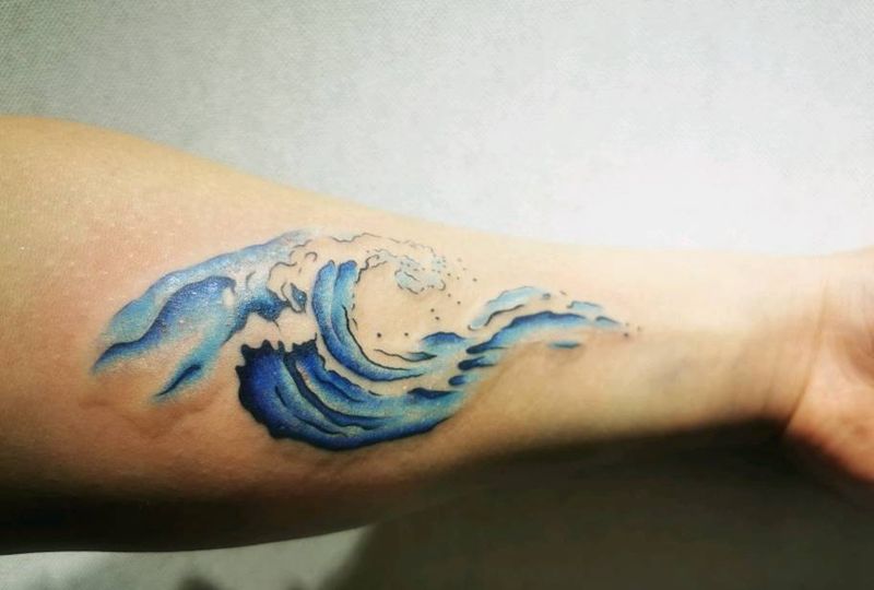 浮世绘水浪纹身图片_手臂新传统浮世绘纹身图案