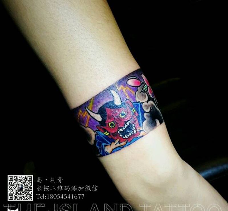 富士山纹身图片_手臂手部传统清新写实植物鬼神成品纹身图案