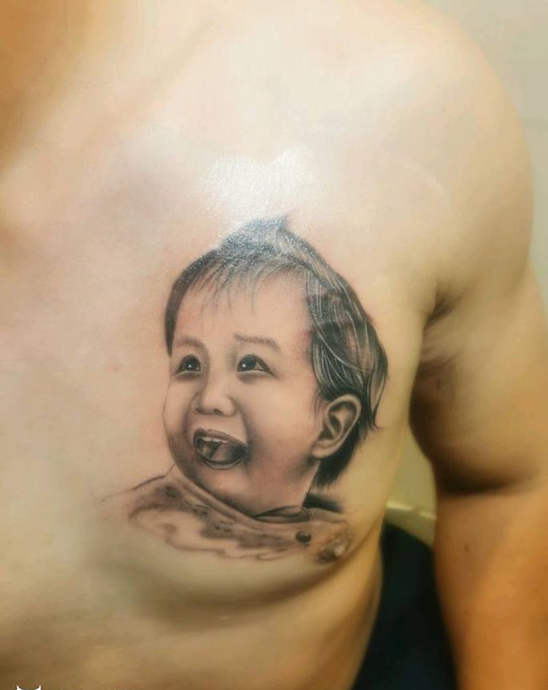 肖像纹身图片_胸部欧美写实纹身图案