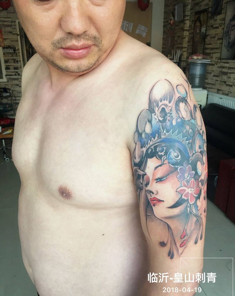 花旦遮盖旧图纹身图片