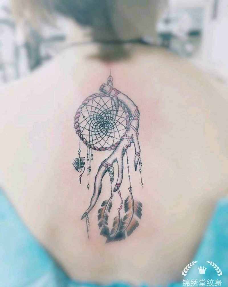捕梦网纹身图片_背部新传统纹身图案
