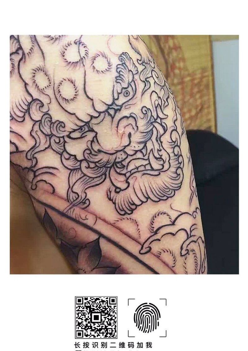 祥狮纹身图片