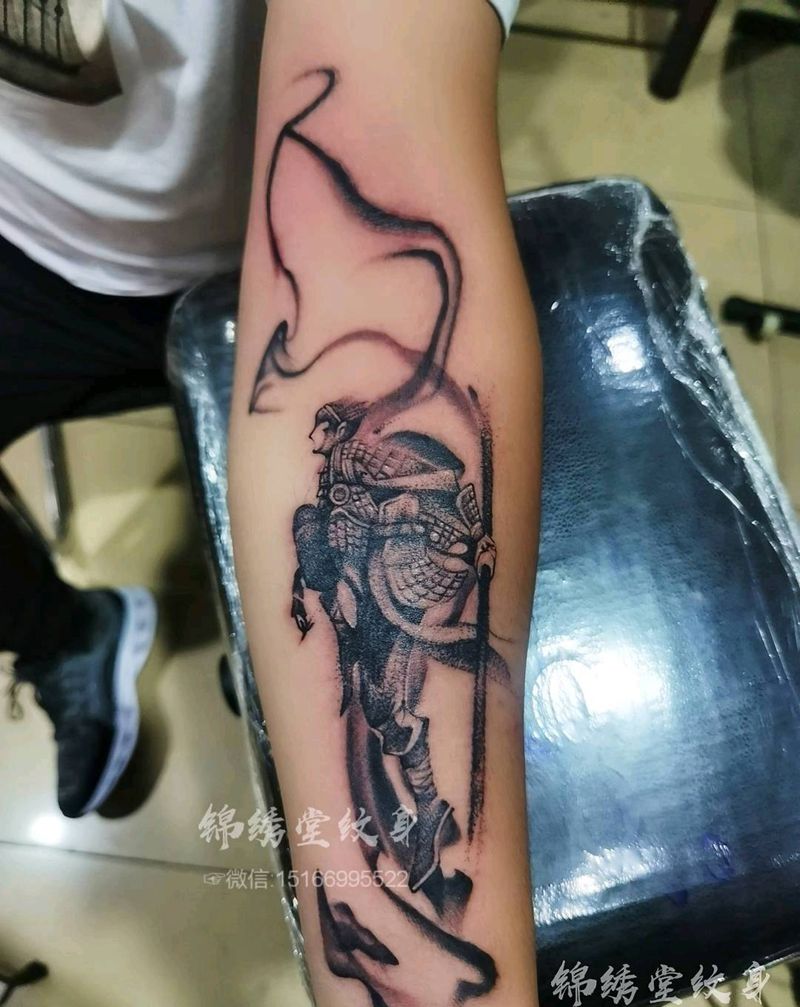 大圣纹身图片_手臂新传统纹身图案