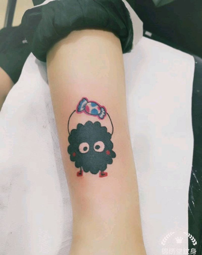 黑煤球纹身图片_手臂Old School纹身图案