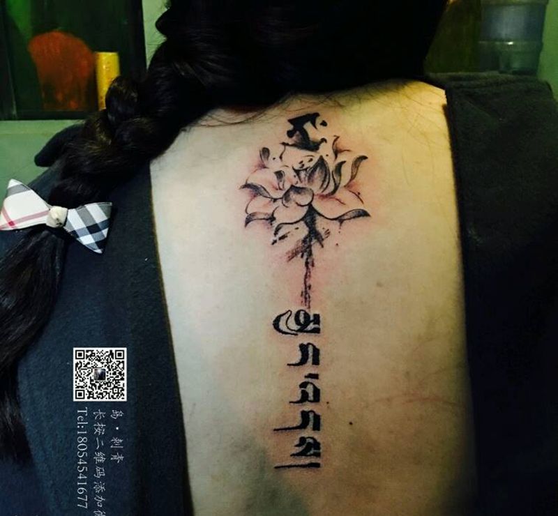 女人花纹身图片_背部手臂腿部欧美传统写实植物宗教原创成品纹身图案