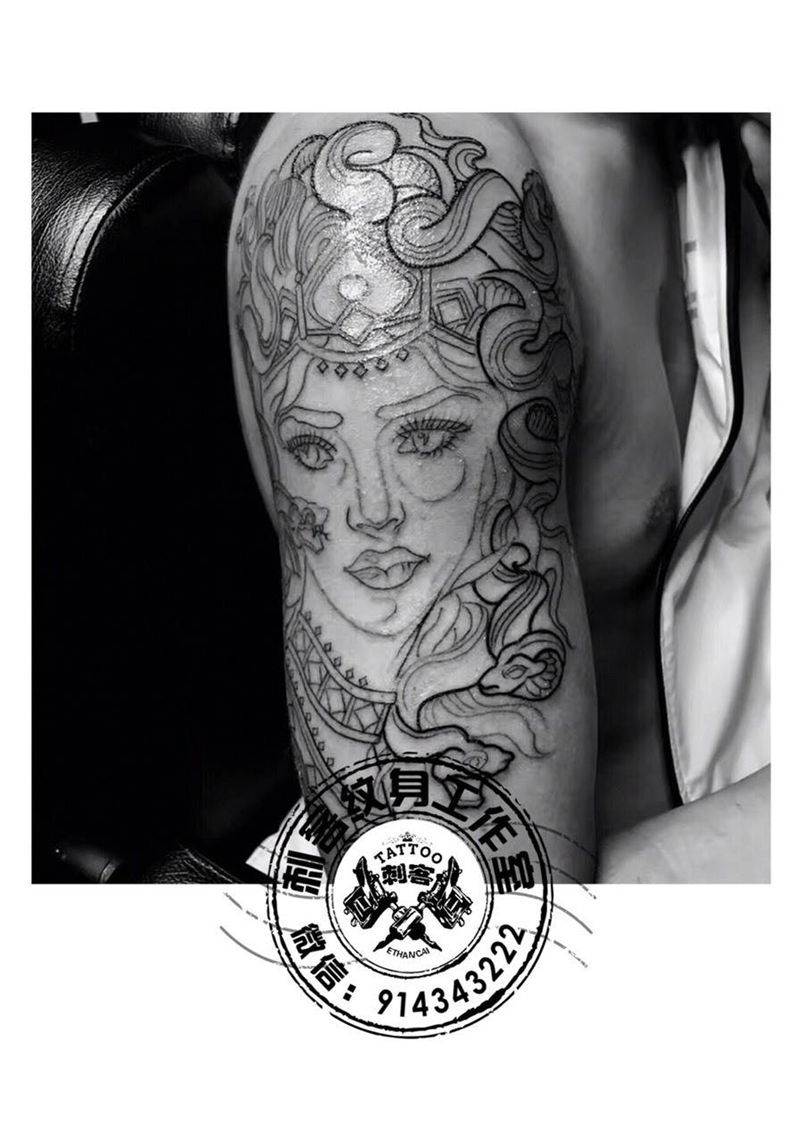 美杜莎纹身图片