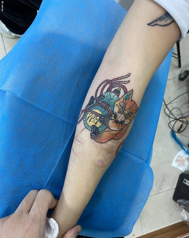 狐狸纹身图片_手臂纹身图案