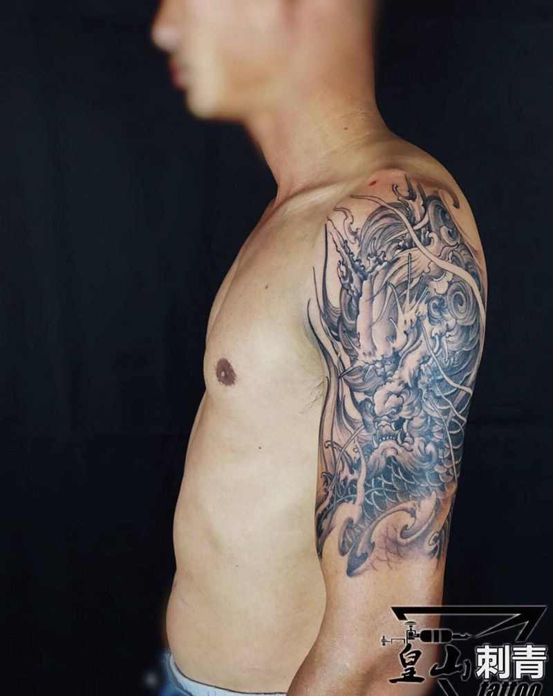 招财麒麟纹身图片