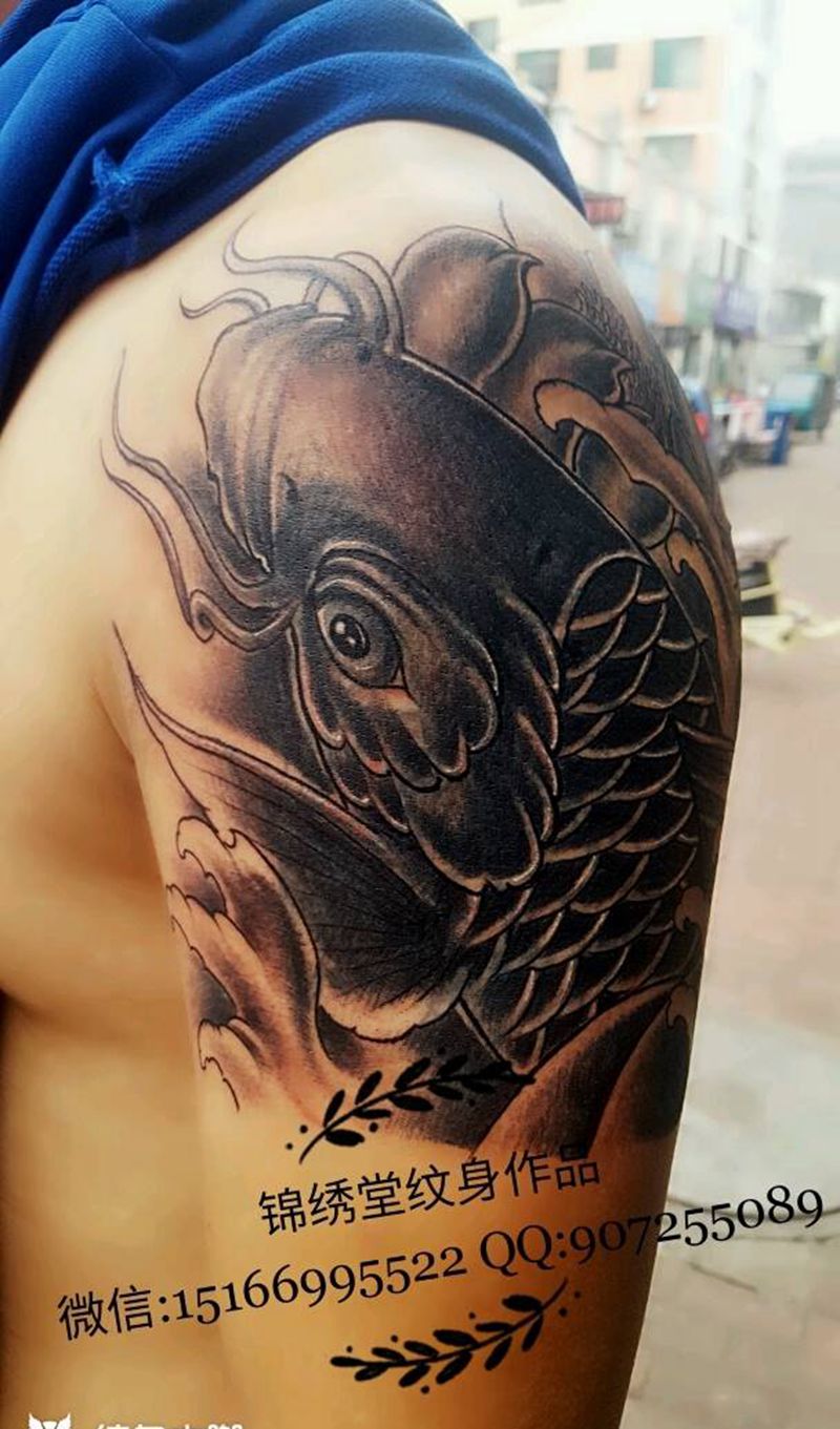 鲤鱼遮盖纹身图片
