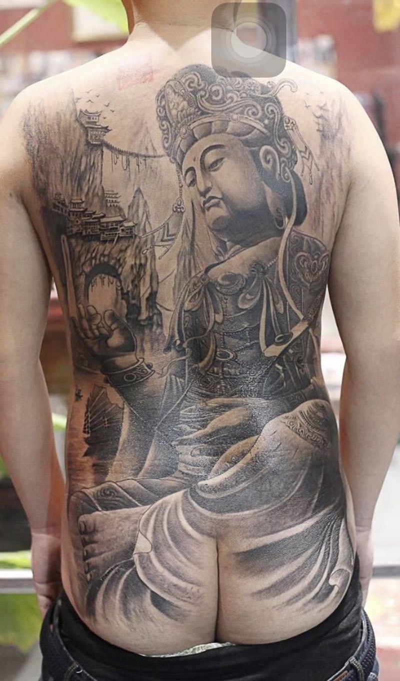 大背菩萨纹身图片_成品背部传统写实人物鬼神宗教烈火风格聊城大咖纹身图案