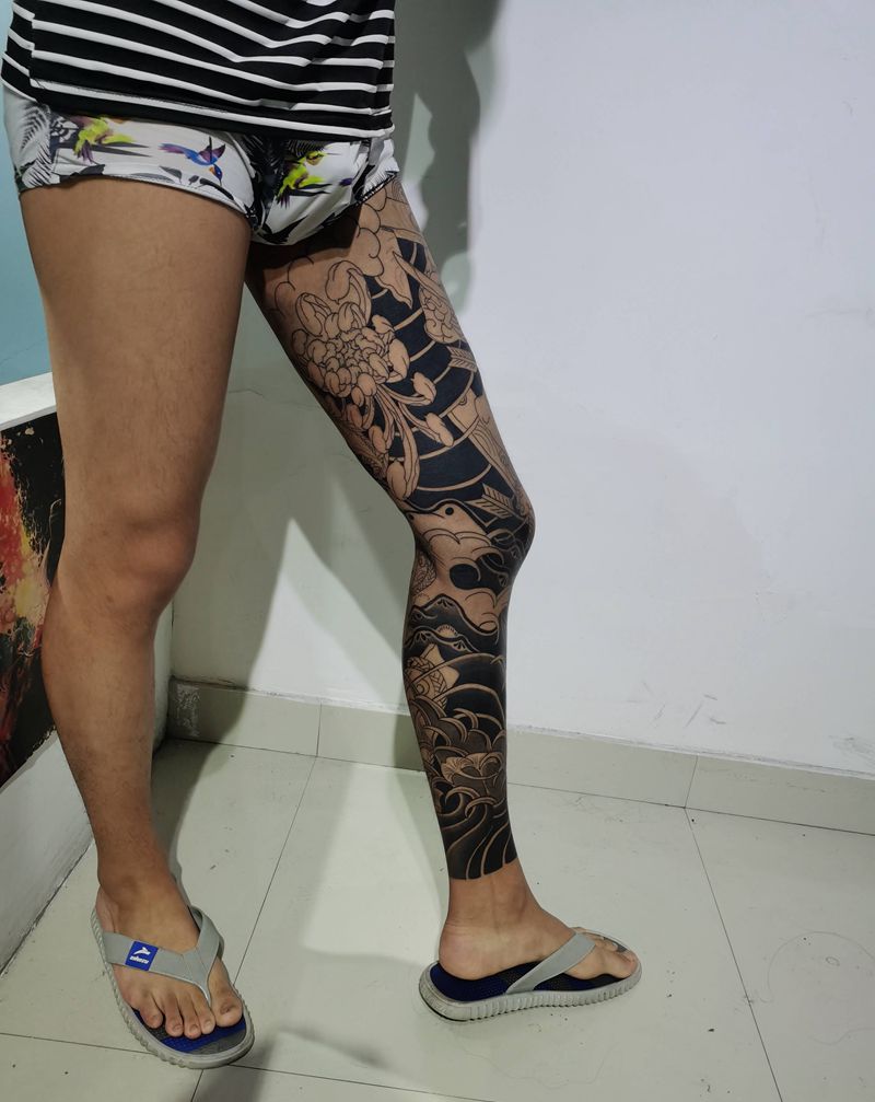 漫长的路纹身图片_腿部老传统纹身图案