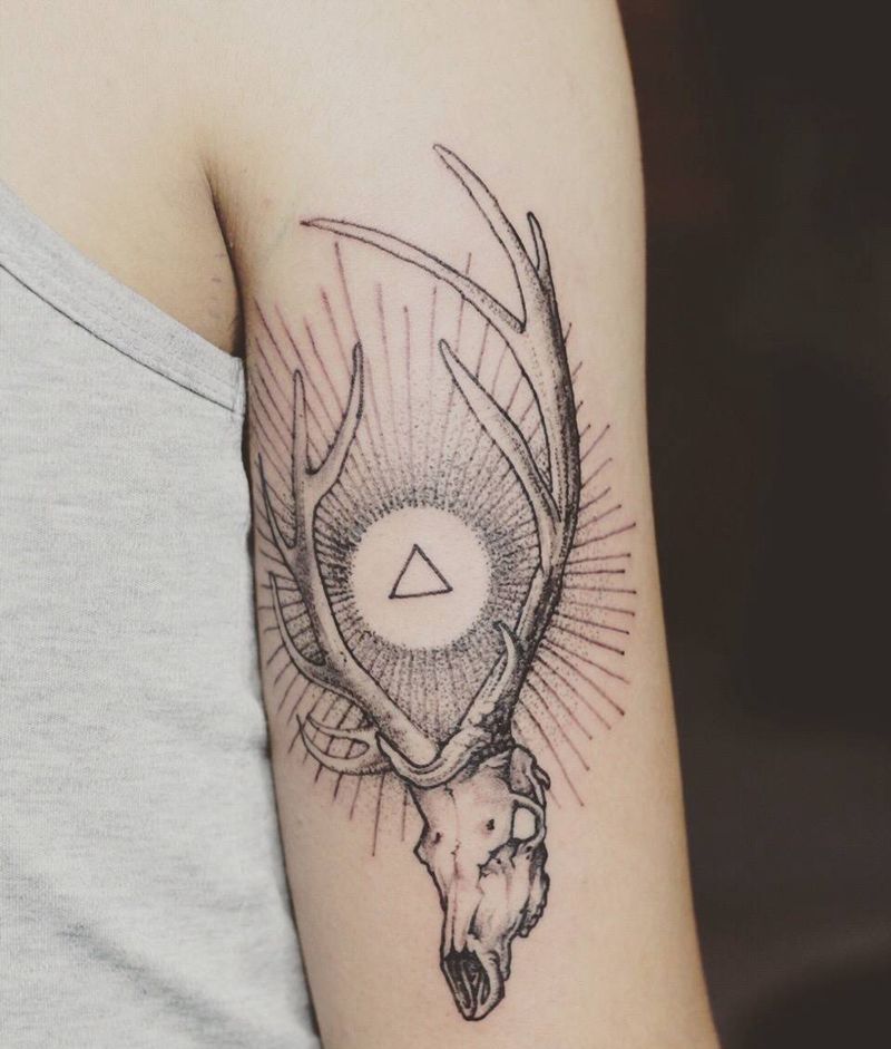 点与线纹身图片