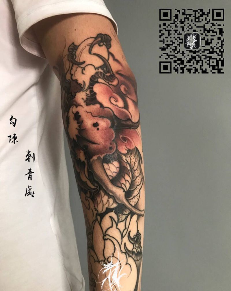 龙纹身图片_手臂新传统纹身图案
