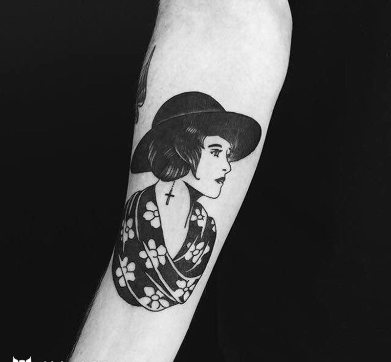 2016简约纹身纹身图片_成品清新人物腿部手臂情侣纹身图案