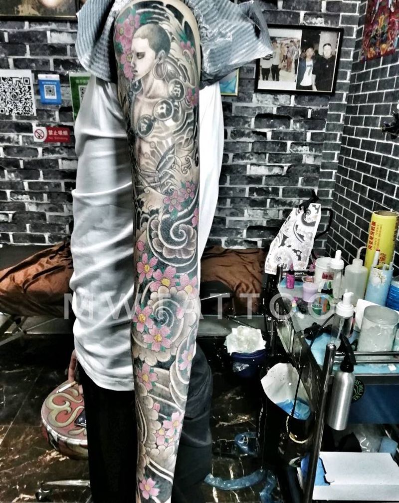 传统纹身图片_手臂手部纹身图案