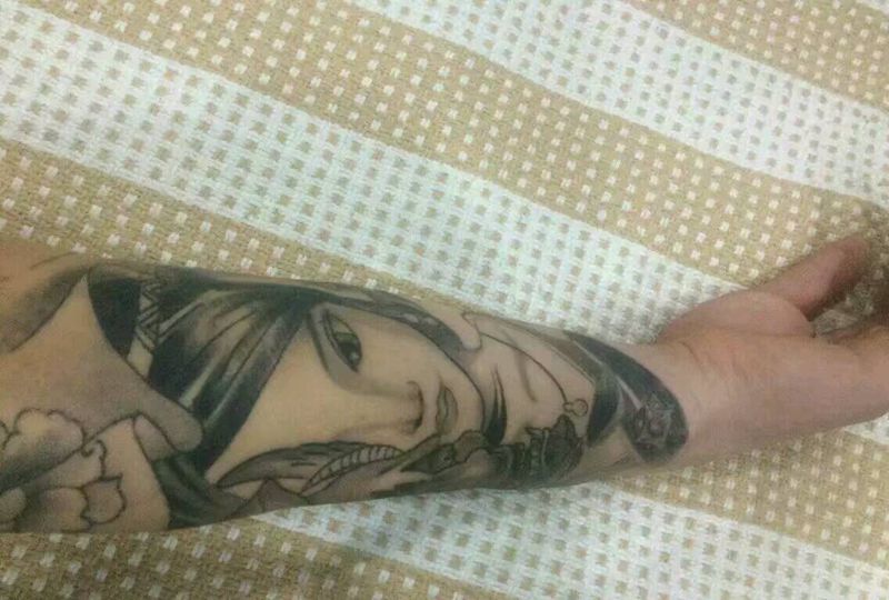 小臂 般若 艺妓纹身图片