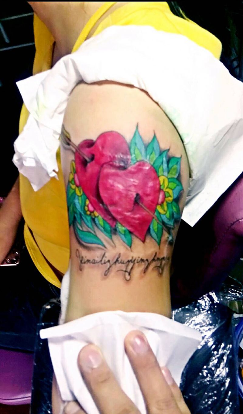 一箭穿心纹身图片