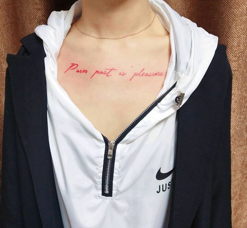 英文纹身图片_胸部纹身图案